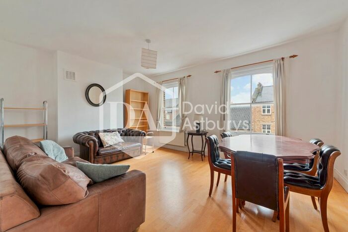 3 Bedroom Flat To Rent In Charteris Road, Finsbury Park, London, N4