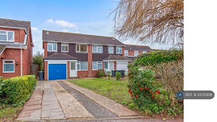 3 Bedroom Semi-Detached House To Rent In Brook Gardens, Emsworth, PO10