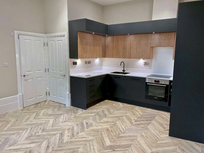 2 Bedroom Apartment To Rent In The Coach House Apartment, Fulwood Road, S10