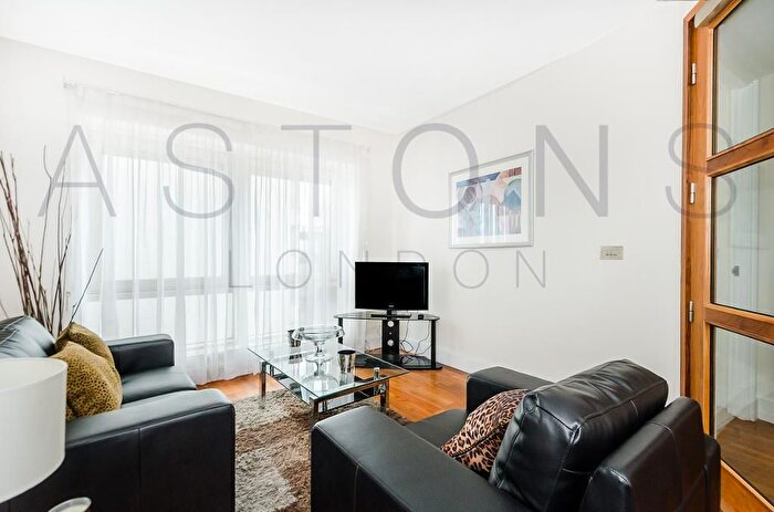 1 Bedroom Flat For Sale In Praed Street, Paddington Basin, London, W2