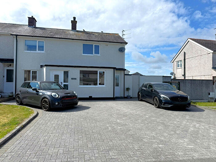 3 Bedroom End Of Terrace House For Sale In Pennant, Llangefni, Anglesey, LL77