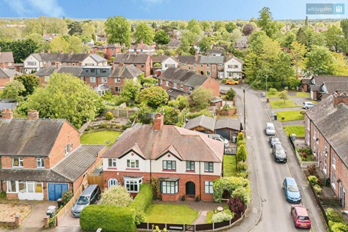 4 Bedroom Semi-Detached House For Sale In Hillfield Gardens, Nantwich, Cheshire, CW5