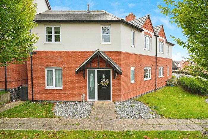 3 Bedroom Semi-detached House For Sale In Dale Road, Ibstock, Leicestershire, LE67
