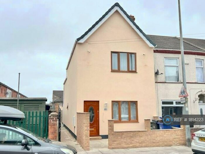 3 Bedroom End Of Terrace House To Rent In Wellington Street, Grimsby, DN32