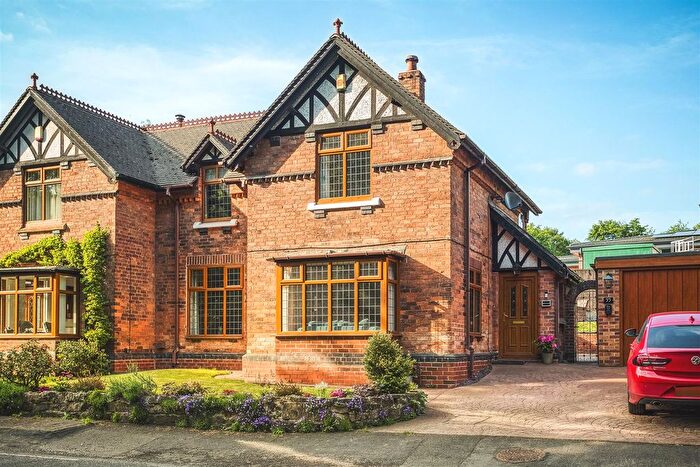 3 Bedroom Semi-Detached House For Sale In Brookside Road, Breadsall, Derby, DE21