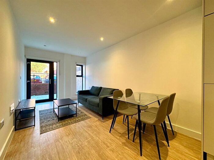 2 Bedroom Flat For Sale In Lombard Street, Birmingham, B12