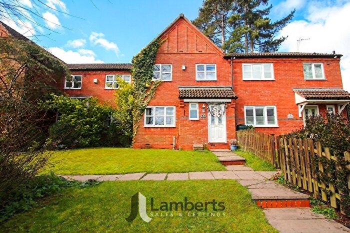 3 Bedroom Terraced House For Sale In Old Vicarage Gardens, Studley, B80