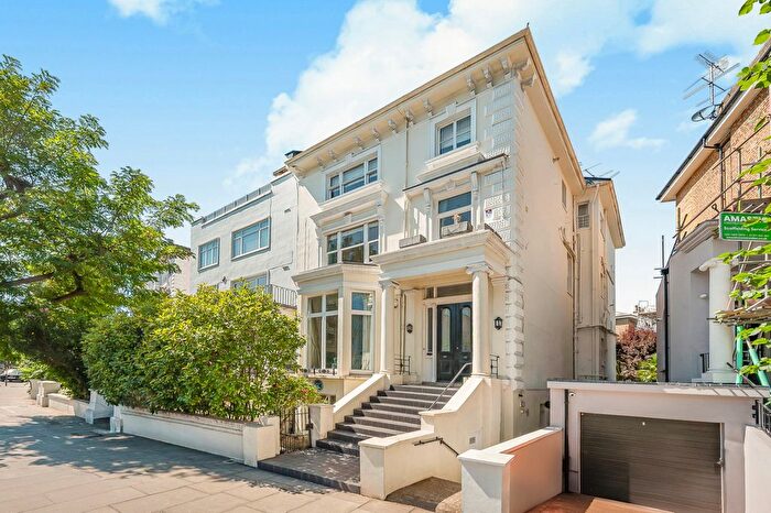 2 Bedroom Flat For Sale In Buckland Crescent, Belsize Park, NW3