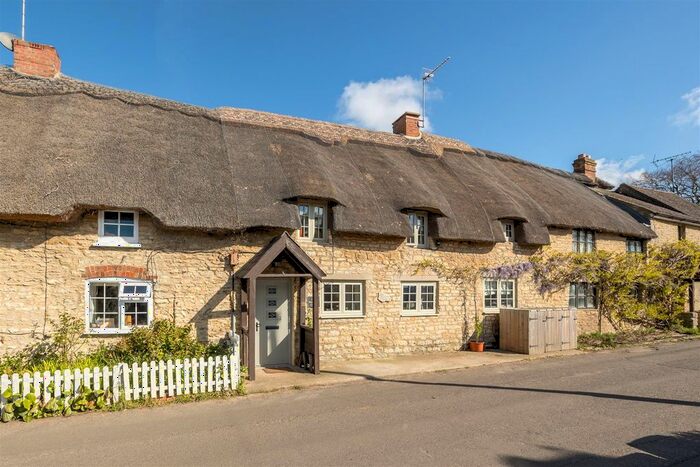 3 Bedroom Cottage For Sale In Church Lane, Weston-On-The-Green, Bicester, OX25