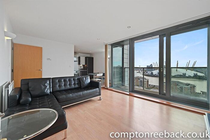2 Bedroom Apartment To Rent In Elektron Tower, Blackwall Way, E14