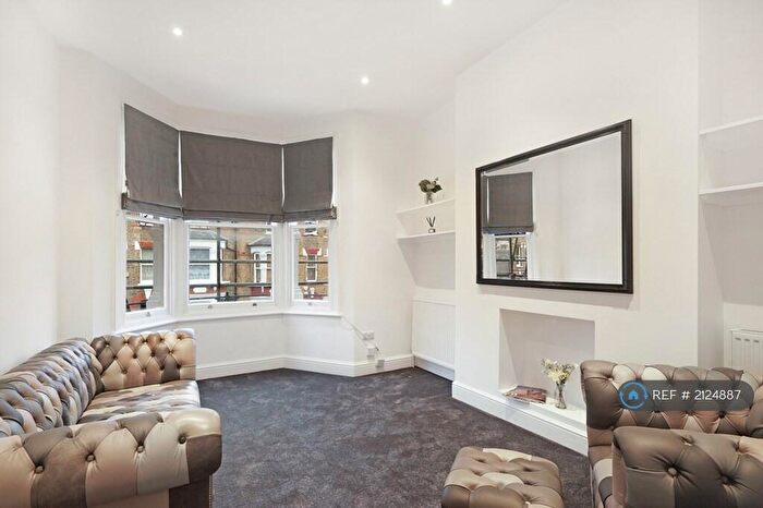 1 Bedroom Flat To Rent In Monnery Road, London, N19