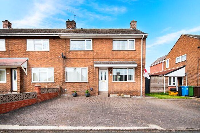 4 Bedroom Semi-Detached House For Sale In Chestnut Avenue, Retford, DN22
