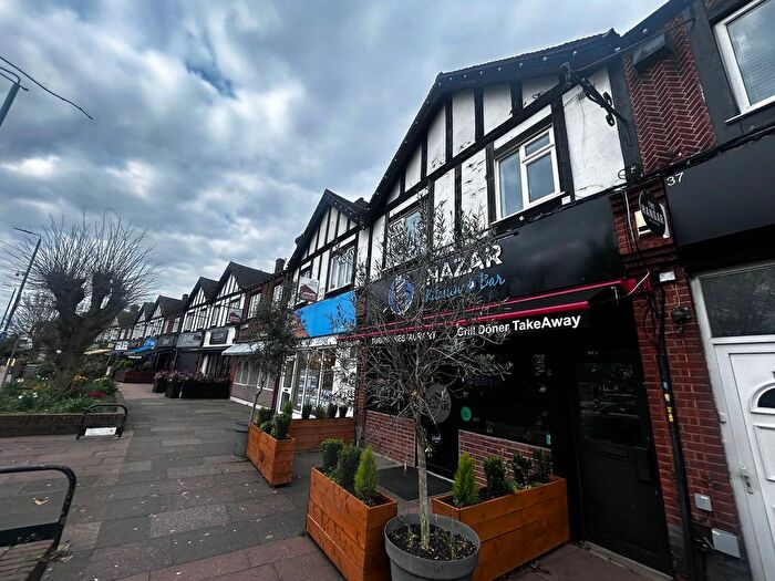 2 Bedroom Flat To Rent In The Oval, Sidcup, DA15