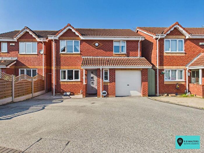 4 Bedroom Detached House For Sale In Windmill Field, Abbeymead, GL4