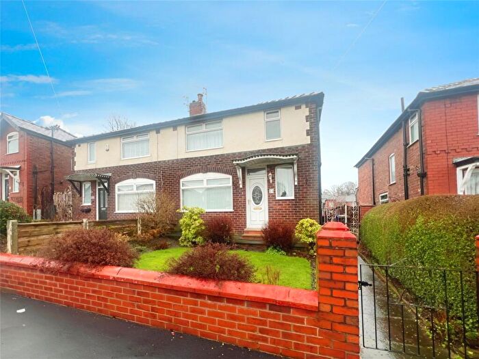 3 Bedroom Semi-Detached House To Rent In Avondale Drive, Salford, Greater Manchester, M6
