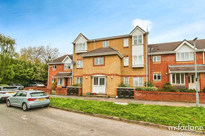 1 Bedroom Flat For Sale In Barnum Court, Swindon, SN2