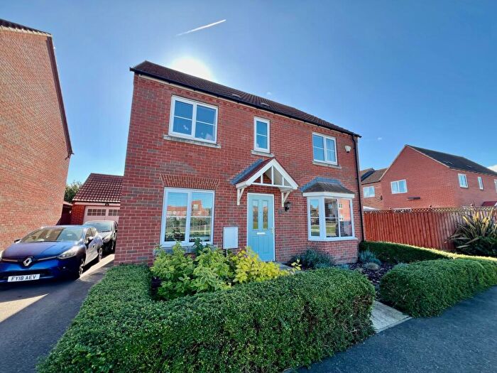 4 Bedroom Detached House For Sale In Guillemot Drive, Louth, LN11