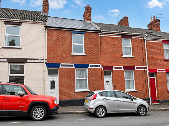 2 Bedroom Terraced House To Rent In Roberts Road, St Leonards, Exeter, Devon, EX2