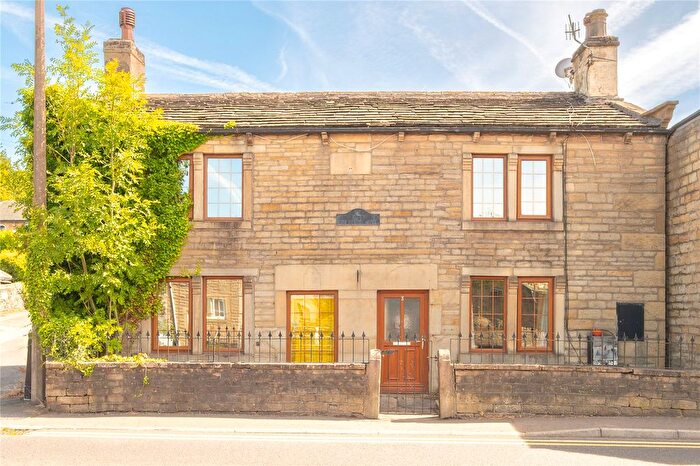 3 Bedroom Detached House For Sale In Huddersfield Road, New Mill, Holmfirth, HD9