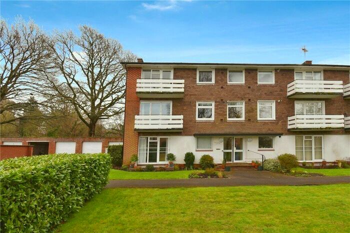 2 Bedroom Apartment For Sale In Tadburn Road, Romsey, Hampshire, SO51