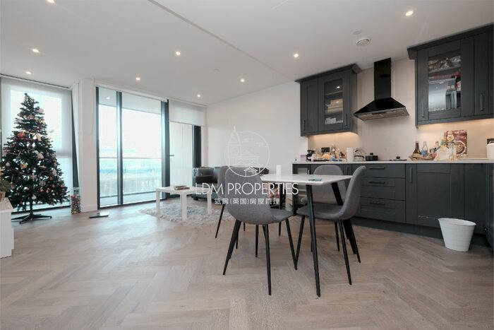 2 Bedroom Apartment To Rent In Merino Gardens, London Dock, London, E1W