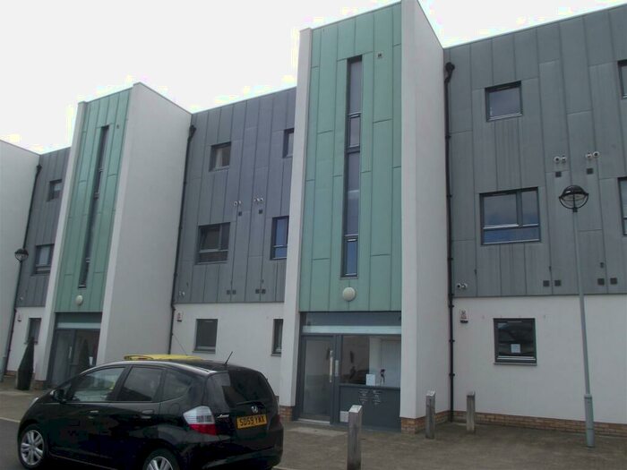 1 Bedroom Flat To Rent In Barclay House - Kilmarnock, KA1