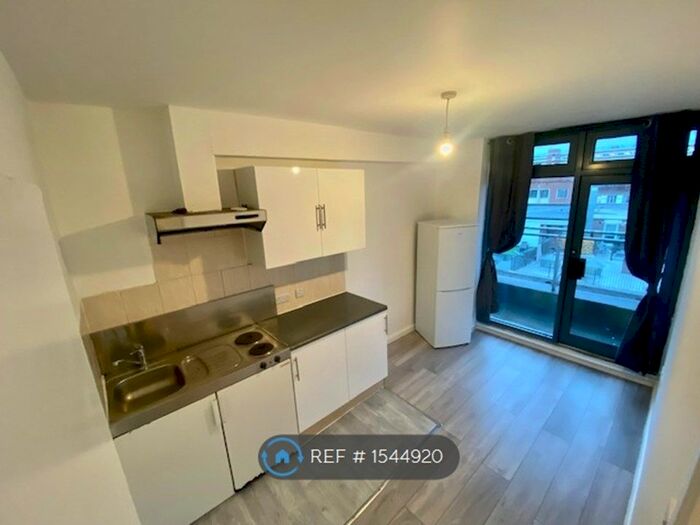 1 Bedroom Flat To Rent In Lewis Grove, London, SE13