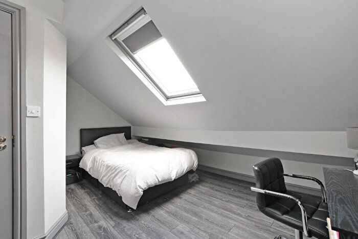 4 Bedroom Terraced House To Rent In South View Road, Sheffield, - Availble To Groups Of Students Or Professionals, S7