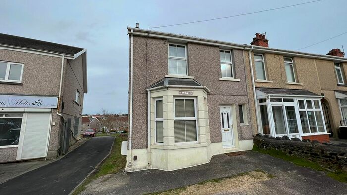 3 Bedroom End Of Terrace House To Rent In Middle Road, Gendros, Swansea SA5