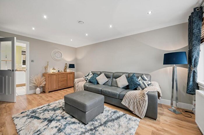 2 Bedroom Terraced House For Sale In Greenhill Court, Fauldhouse, EH47