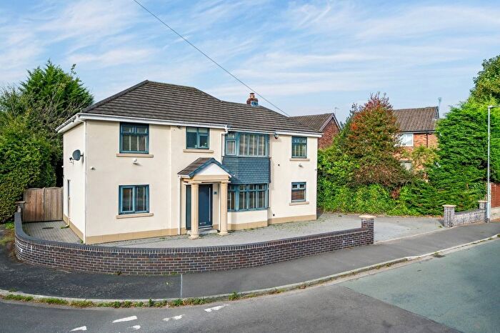 5 Bedroom Detached House To Rent In Newlands Drive, Wilmslow, Cheshire, SK9