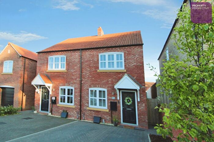 2 Bedroom Semi-Detached House For Sale In Sanderson Drive, Hessle, HU13