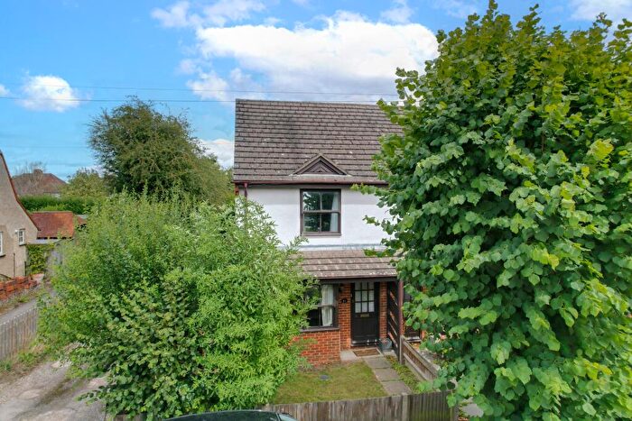 2 Bedroom Terraced House To Rent In Park Road, Farnham, Surrey, GU9