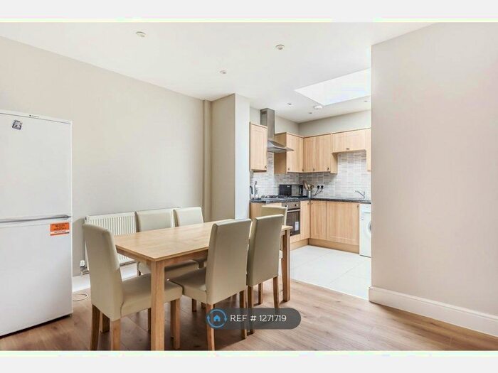 4 Bedroom Semi-Detached House To Rent In Lynwood Avenue, Egham TW20