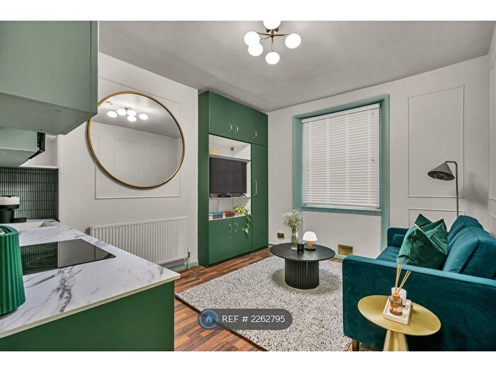 1 Bedroom Flat To Rent In Eardley Crescent, London, SW5