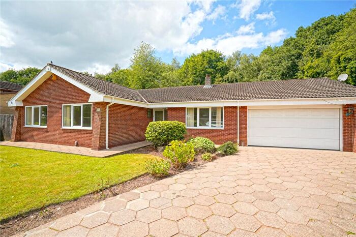 3 Bedroom Bungalow For Sale In Queensway, Rotherham, South Yorkshire, S60