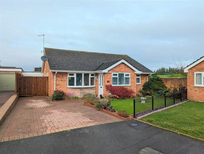 3 Bedroom Detached Bungalow For Sale In The Beeches, Upton Upon Severn, Worcester, WR8