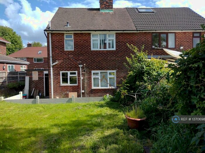 3 Bedroom Semi-Detached House To Rent In Seedley Avenue, Little Hulton, Manchester, M38