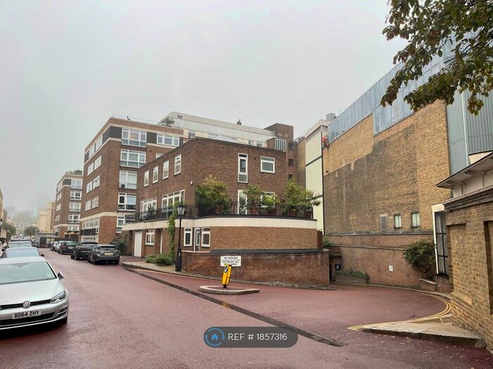 2 Bedroom Flat To Rent In Baker Street, London, NW1