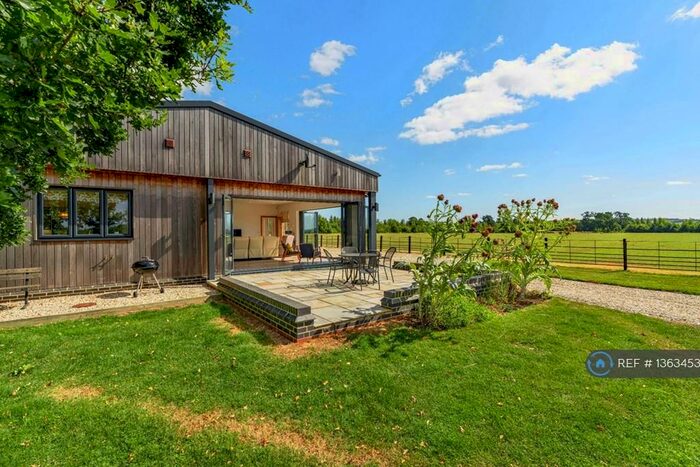 3 Bedroom Detached House To Rent In Holt Road, Southam, CV47