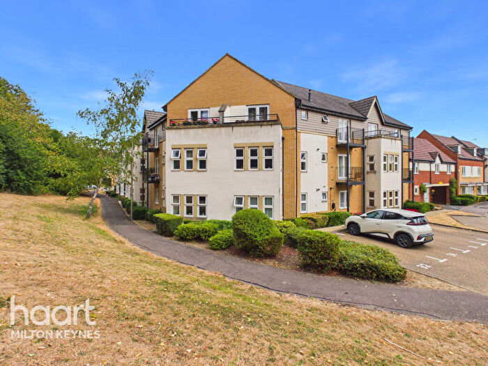 2 Bedroom Flat For Sale In Gyosei Gardens, Milton Keynes, MK15