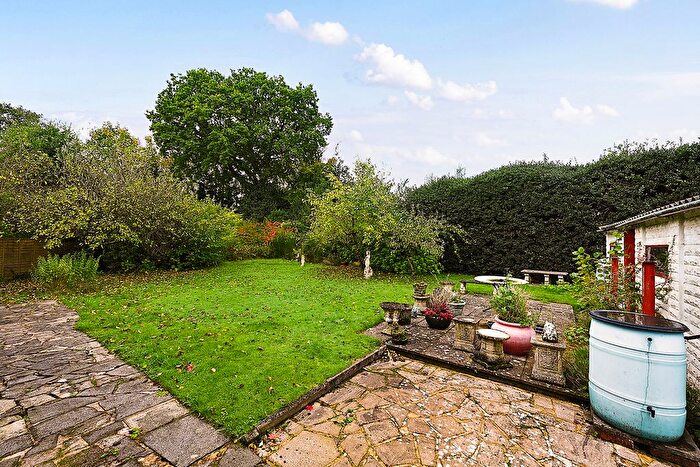 4 Bedroom Detached House For Sale In The Oaks, Vicarage Road, Blackwater, GU17