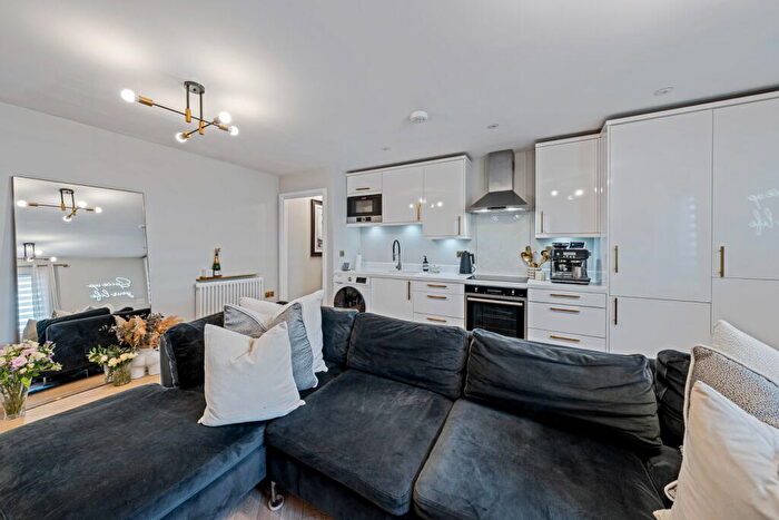 1 Bedroom Flat For Sale In Alexandra Road, Newhall, Essex, CM17