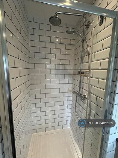 1 Bedroom Flat To Rent In Whyteleafe Hill, Whyteleafe, CR3