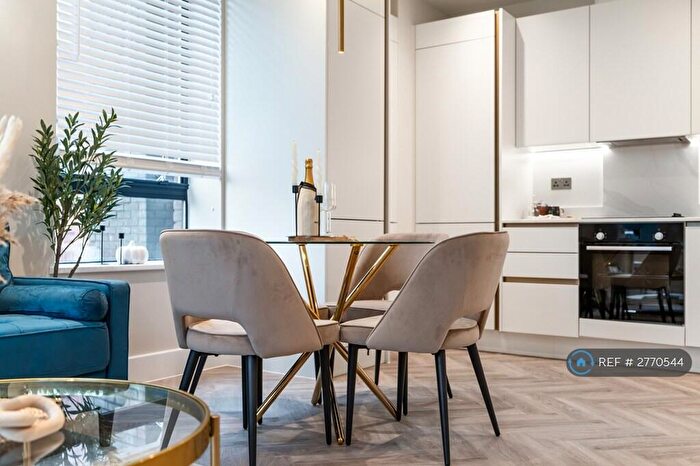 1 Bedroom Flat To Rent In Hatfield Road, St. Albans, AL1