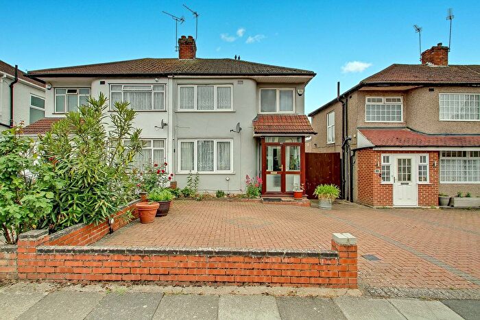 3 Bedroom Semi Detached House For Sale In Holyrood Avenue, Harrow, HA2