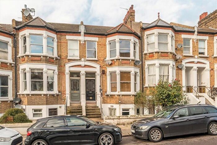 2 Bedroom Flat For Sale In Tressillian Road, Brockley, SE4