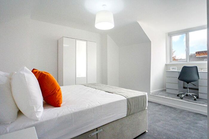 4 Bedroom Terraced House To Rent In Tudor Grove, Nottingham, Nottinghamshire, NG1