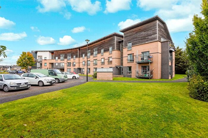 2 Bedroom Flat For Sale In Cooperage Quay, Stirling, Stirlingshire, FK8