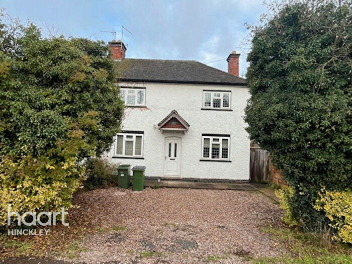 3 Bedroom Semi-Detached House For Sale In Leicester Road, Sapcote, LE9